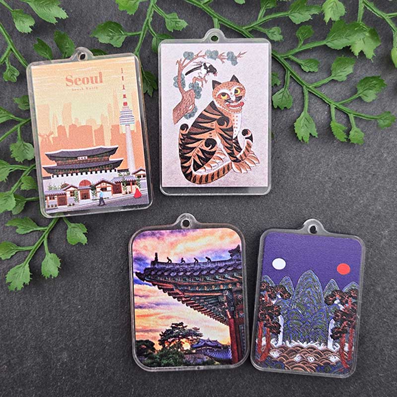 비즈톡 [PB-4-12]아크릴전통펜던트 서울의 상징 광화문 호랑이 단청 일월오봉 사각  전통굿즈만들기재료 ,1개